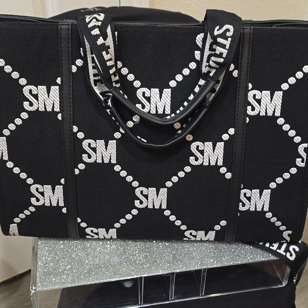 Steve Madden BSantam SM Diagonal Logo Canvas Tote Bag- Blaxk/White - Picture 12 of 13